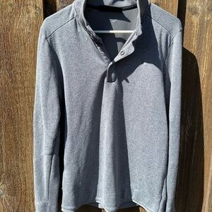 Under Armour Gray Golf Pullover Sweatshirt